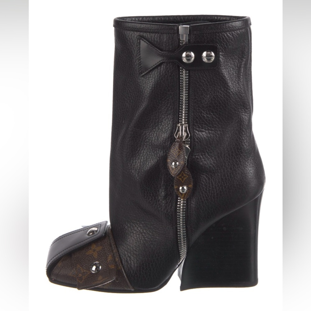 Louis Vuitton leather Patti Boots half boot wedge 37.5